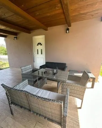 Apartment Lavanda Pula